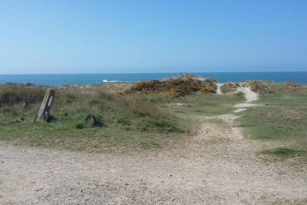 Gite Ouest De La Pointe D'Agon Dış mekan fotoğraf
